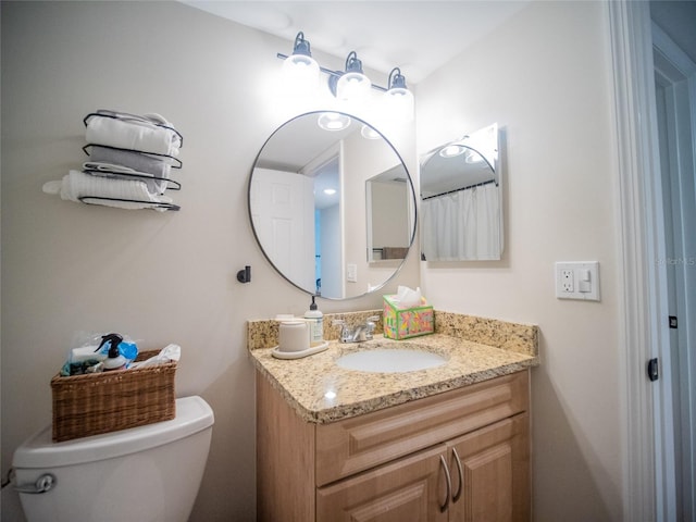 952 Courtyard Ln Unit 41, Orlando, FL 32825 - full bathroom with toilet and vanity