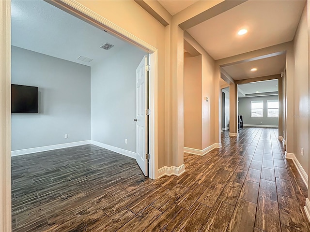 1540 Orange Valley Rdg, Ocoee, FL 34761 - hallway featuring dark wood-style flooring, baseboards, and recessed lighting