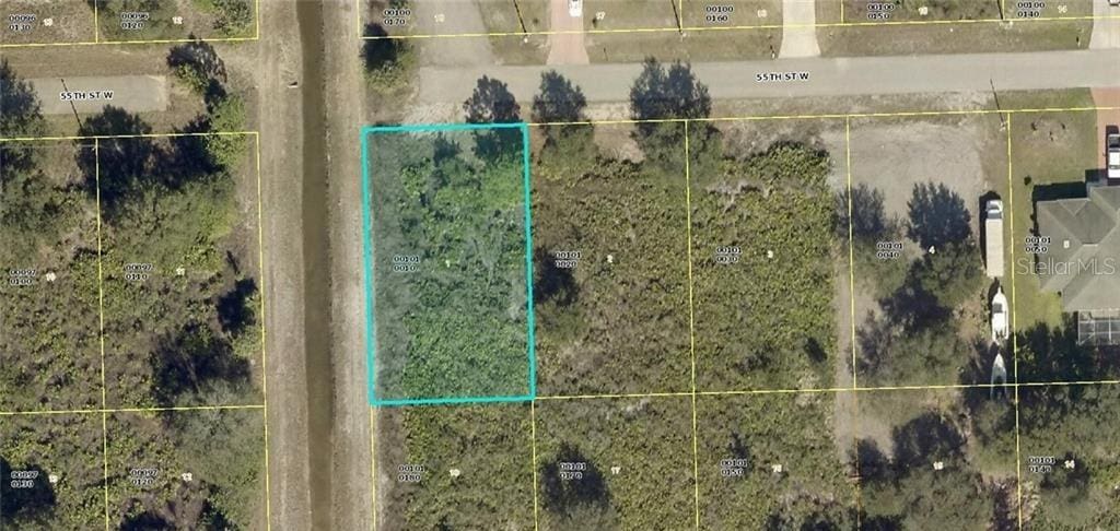 2523 55th St W, Lehigh Acres, FL 33971