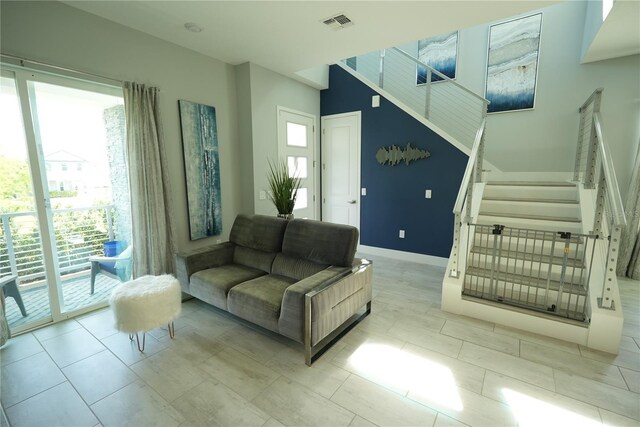 2035 White Feather Loop, Oakland, FL 34787 - photo 5