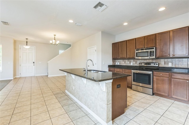 32717 Coldwater Creek Loop, Wesley Chapel, FL 33545 - photo 13