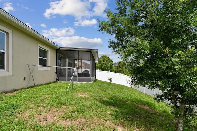 2409 Martins Run, Tavares, FL 32778 - view of yard with a sunroom