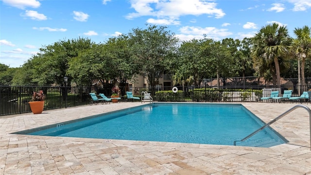 5436 E Michigan St Unit 7, Orlando, FL 32812 - community pool with a patio