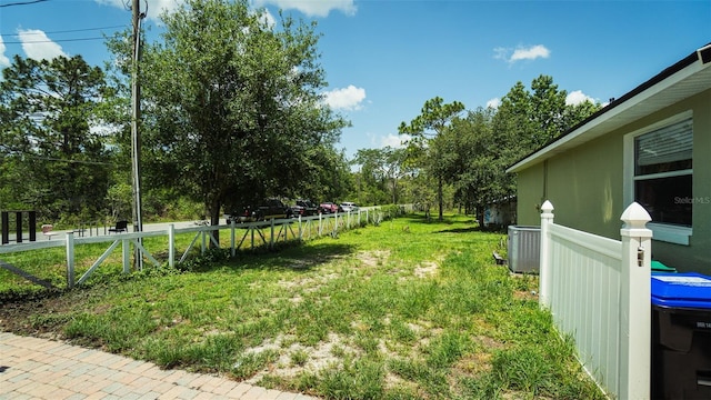 19951 Quinlan St, Orlando, FL 32833 - view of yard with view of scattered trees