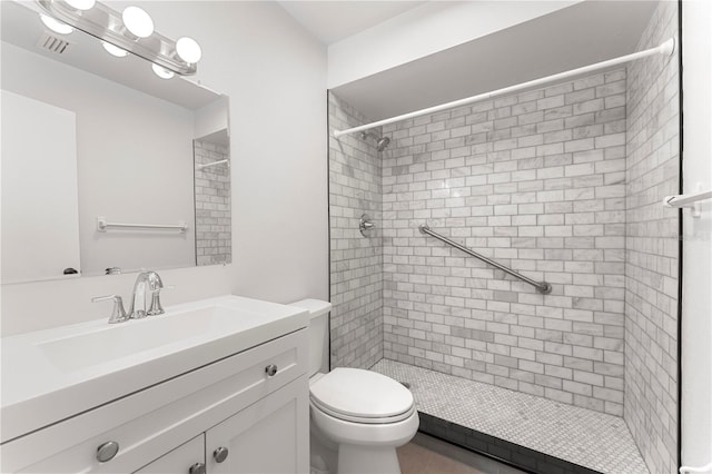818 Park Lake Cir Unit 10, Maitland, FL 32751 - bathroom with tiled shower and vanity