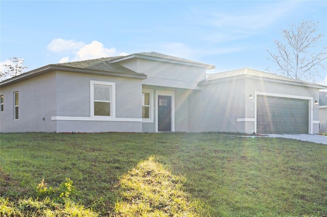 178 Marion Oaks Ln, Ocala, FL 34473 - view of front facade with an attached garage, a front lawn, and stucco siding