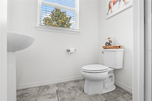 11054 Hanlon Terrace Aly, Winter Garden, FL 34787 - half bath featuring baseboards and toilet