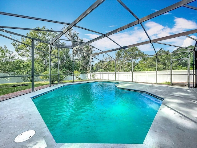 4942 Eden View Ct, Orlando, FL 32810 - view of swimming pool with a patio area