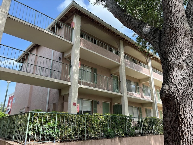 145 Oyster Bay Cir Unit 200, Altamonte Springs, FL 32701 - view of apartment building / complex