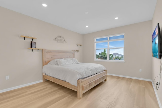 7639 Agrigento St, Clermont, FL 34714 - bedroom with light wood finished floors and recessed lighting