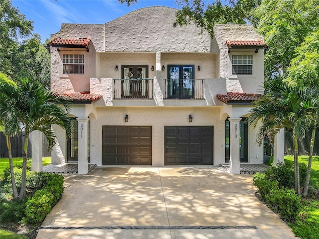 2011 E Esther St, Orlando, FL 32806 - photo 1