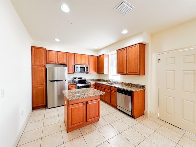 2404 Bella Vista Dr, Davenport, FL 33897 - photo 5