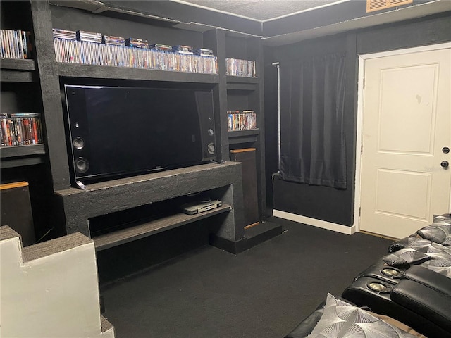 10711 Lake Hill Dr, Clermont, FL 34711 - living area featuring carpet floors