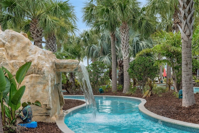 720 Gardenia Ln, Davenport, FL 33897 - view of community pool