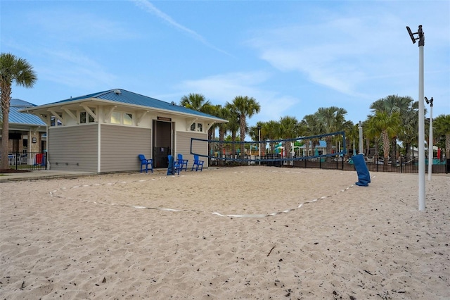 720 Gardenia Ln, Davenport, FL 33897 - surrounding community with volleyball court