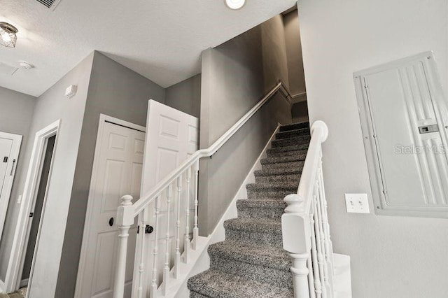 17516 Blessing Dr, Clermont, FL 34714 - view of stairway