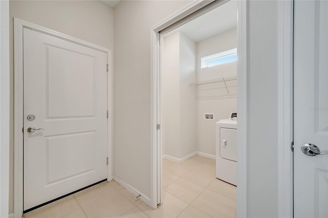 2578 Cliff Way, Saint Cloud, FL 34771 - washroom featuring washer / dryer and baseboards