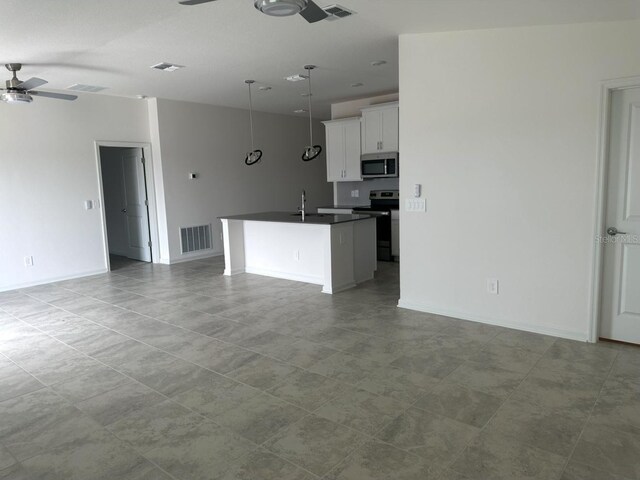 798 Kapi Dr, Groveland, FL 34736 - photo 4