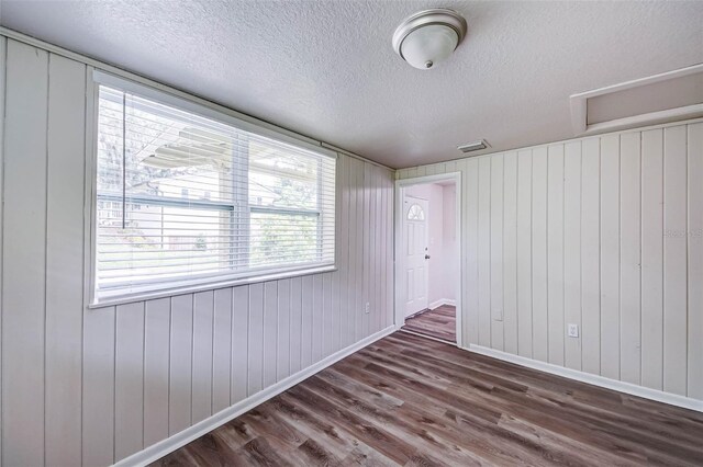 1335 E 3rd Ave, Mount Dora, FL 32757 - photo 16