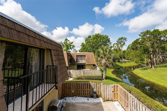5287 Cypress Ct Unit 724, Orlando, FL 32811 - balcony with a water view