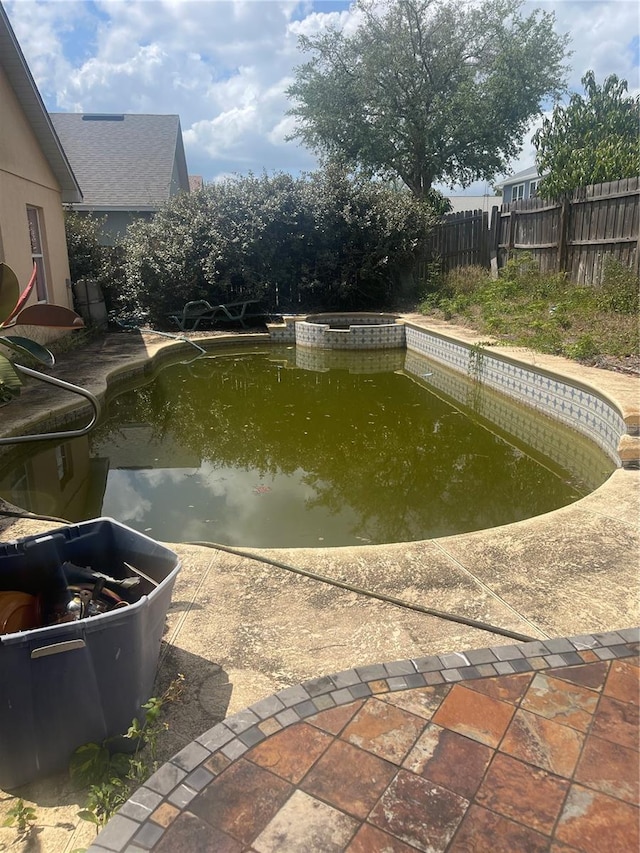 2155 Fennell St, Maitland, FL 32751 - view of swimming pool with a pool with connected hot tub