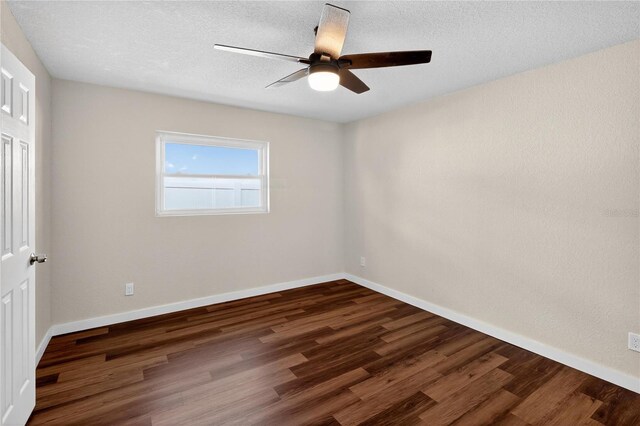 1849 New Hampshire Ave NE, Saint Petersburg, FL 33703 - photo 8