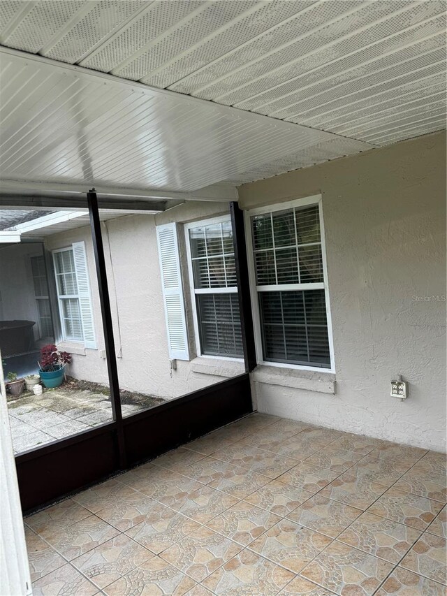 7104 Blue Earth Ct, Orlando, FL 32818 - view of unfurnished sunroom