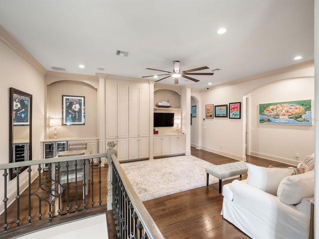 11106 Coniston Way, Windermere, FL 34786 - living room featuring arched walkways, ceiling fan, recessed lighting, dark wood-type flooring, and baseboards
