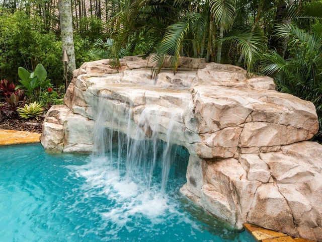 11106 Coniston Way, Windermere, FL 34786 - view of swimming pool with a pool