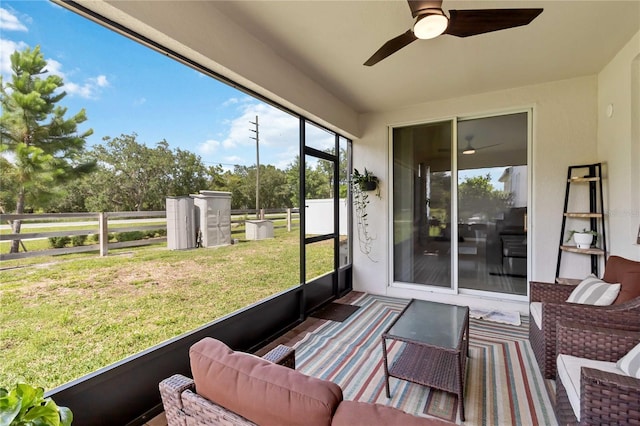 5639 Timber Meadow Way, Saint Cloud, FL 34771 - sunroom featuring a ceiling fan and an outdoor hangout area