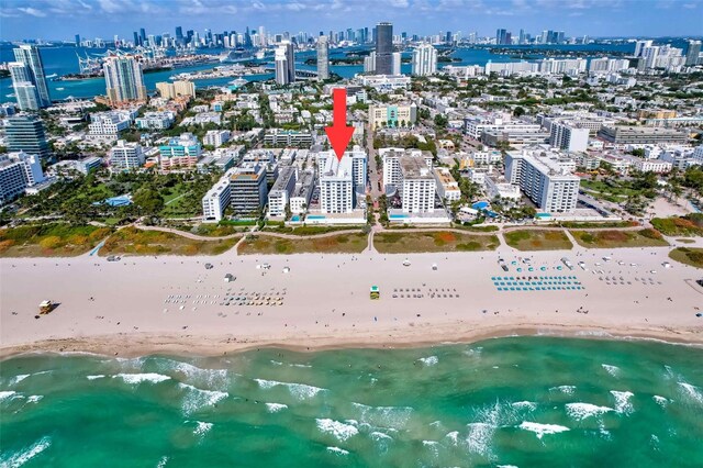 345 Ocean Dr Unit 305, Miami Beach, FL 33139 - drone / aerial view of city skyline and expansive coastline