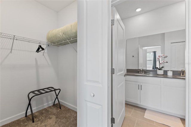 3123 Camden Way, Davenport, FL 33837 - full bath with double vanity and baseboards