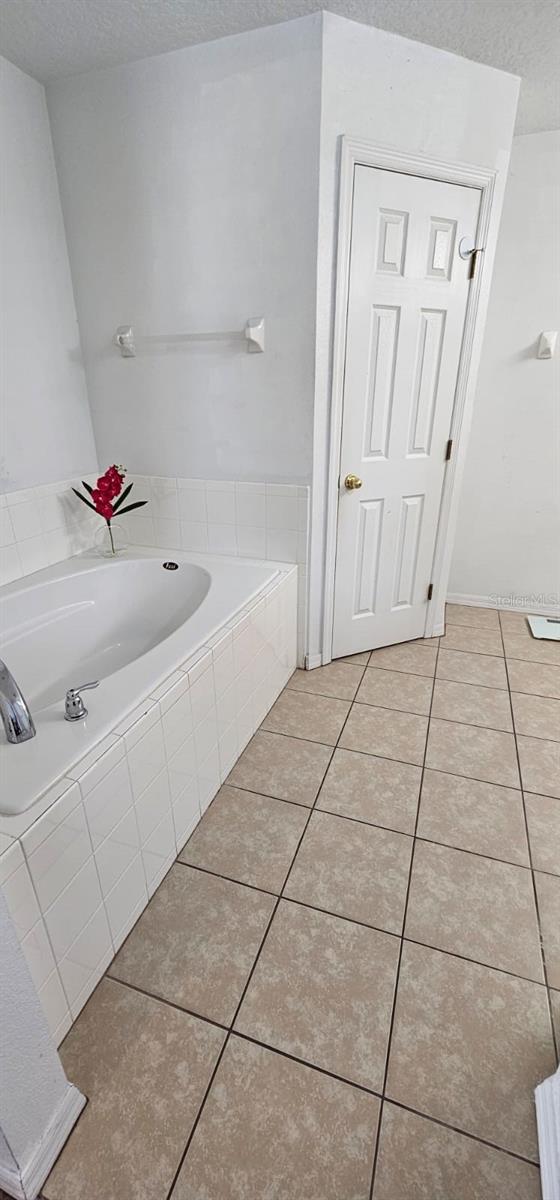 1930 Dolphin Dr, Kissimmee, FL 34759 - photo 10