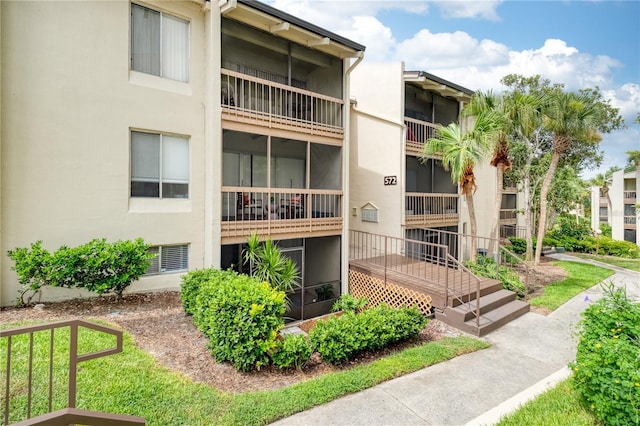 572 Orange Dr Unit 57, Altamonte Springs, FL 32701 - photo 1