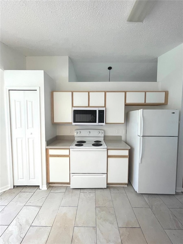 2524 Daffadil Ter, Sanford, FL 32771 - photo 5