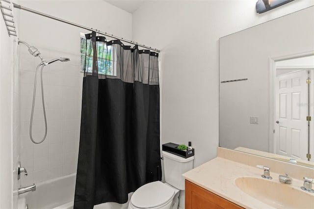 13768 Bluebird Pond Rd, Windermere, FL 34786 - full bathroom with toilet, vanity, and shower / bath combo