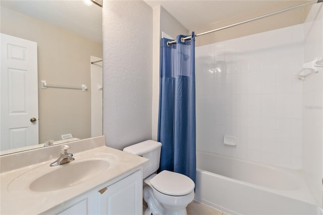13519 Bicton Ln, Windermere, FL 34786 - full bathroom featuring vanity and shower / bath combo with shower curtain