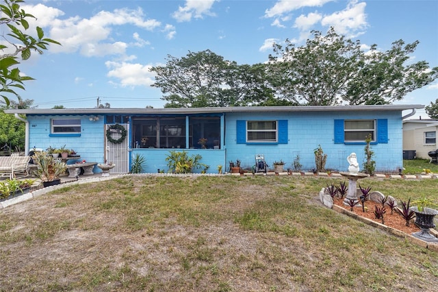 987 Alsup Dr, Rockledge, FL 32955 - single story home with a front lawn