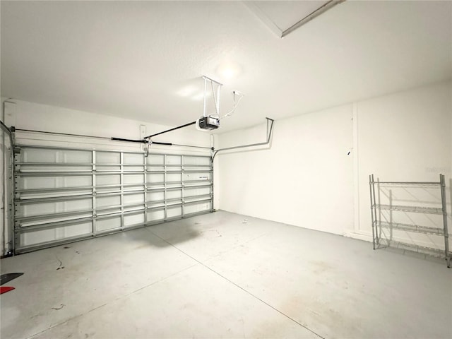 1147 Pomelo St, Davenport, FL 33837 - garage with a garage door opener