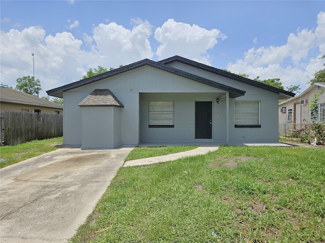 view of front of property
