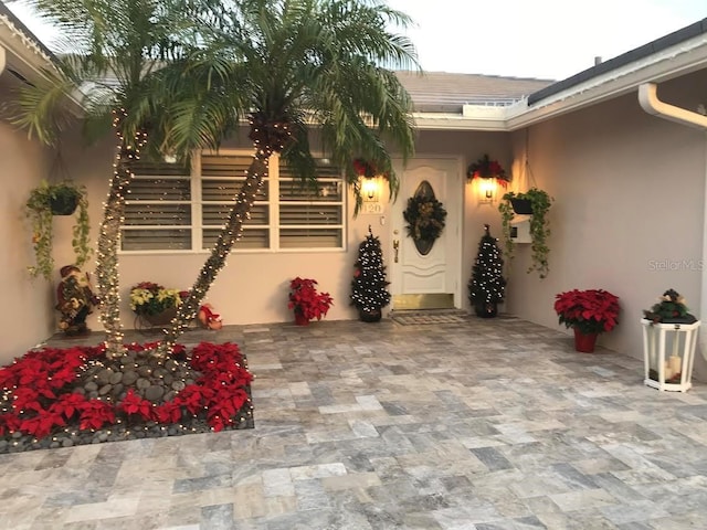 1120 SE 6th Ter, Pompano Beach, FL 33060 - entrance to property with stucco siding