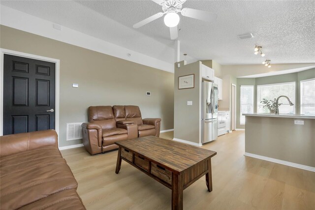 2308 Donegan Pl, Orlando, FL 32826 - photo 4