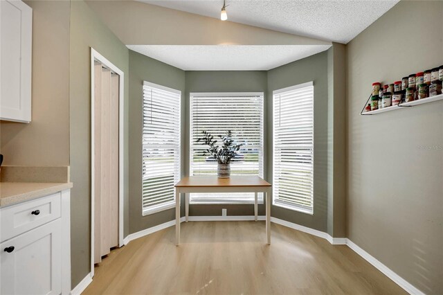 2308 Donegan Pl, Orlando, FL 32826 - photo 8