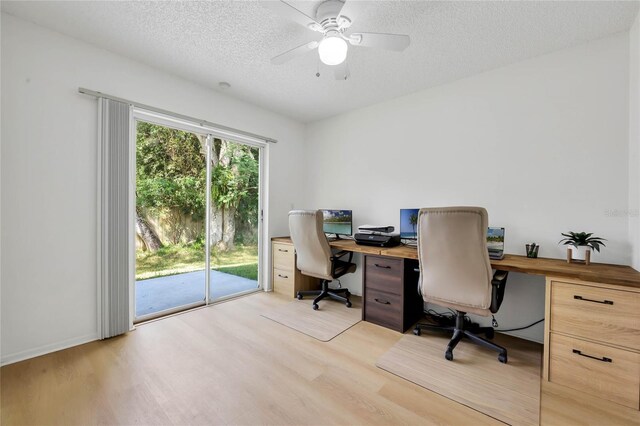 2308 Donegan Pl, Orlando, FL 32826 - photo 16