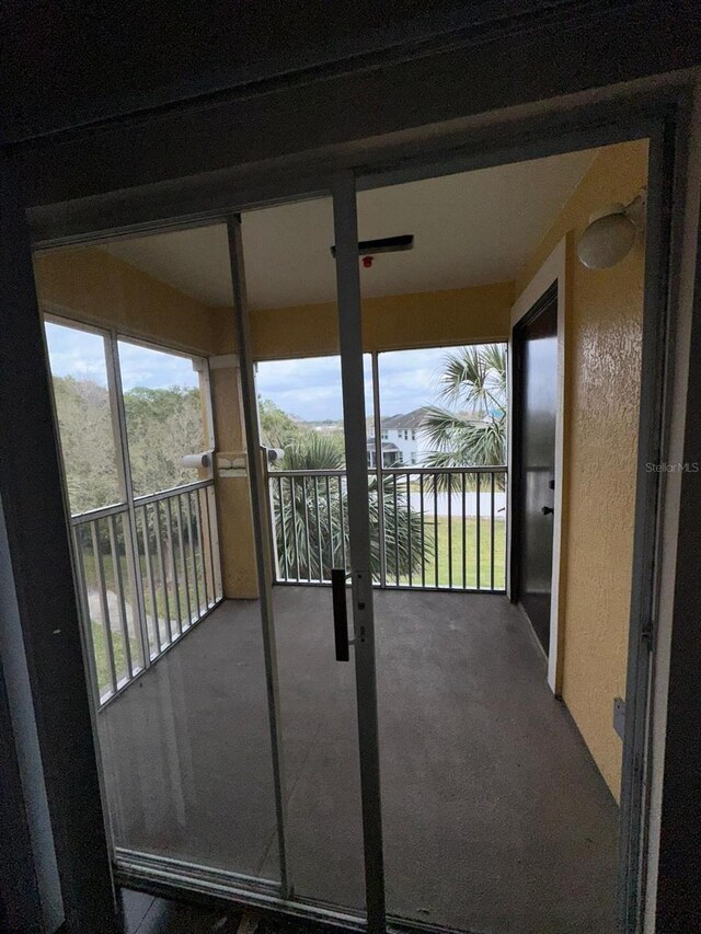 5459 Vineland Rd Unit 4310, Orlando, FL 32811 - view of balcony