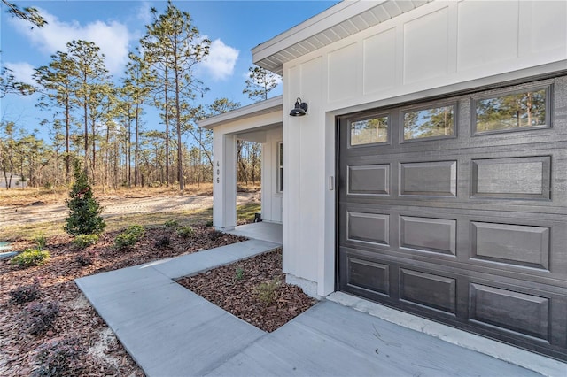23430 SW Neptune Blvd, Dunnellon, FL 34431 - view of garage