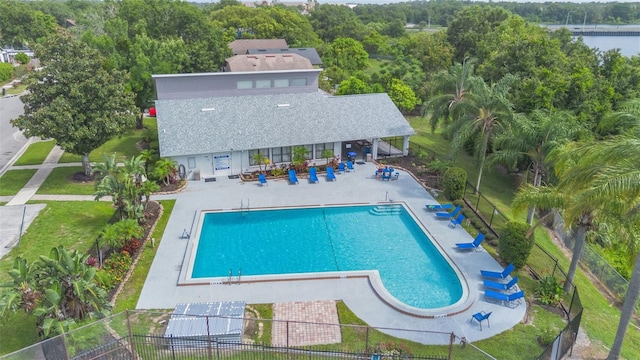 9494 Lake Lotta Cir, Gotha, FL 34734 - community pool featuring a patio