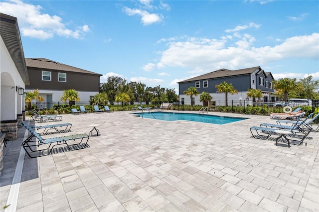 378 Cape Honeysuckle Pl, Sanford, FL 32771 - community pool with a patio area