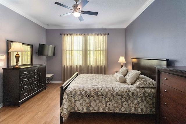 3637 Foxchase Dr, Clermont, FL 34711 - bedroom featuring wood finished floors, ornamental molding, and a ceiling fan