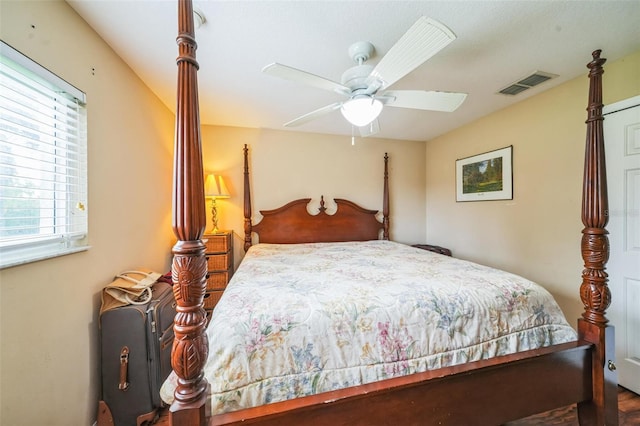 742 Seneca Trl, Saint Cloud, FL 34772 - bedroom featuring ceiling fan